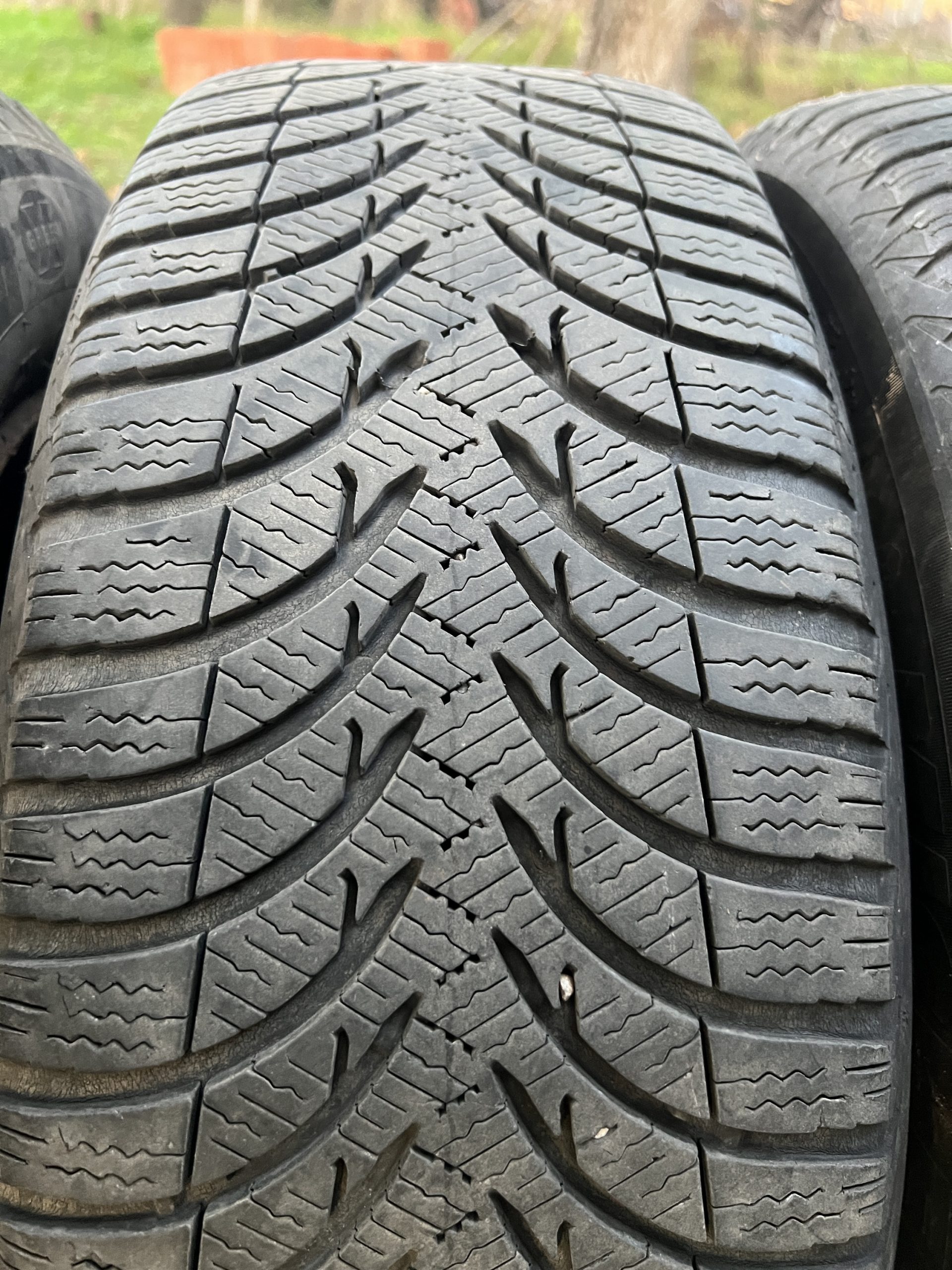 4 Michelin Alpin A4 gume 205/60/16 sa čeličnim felnama