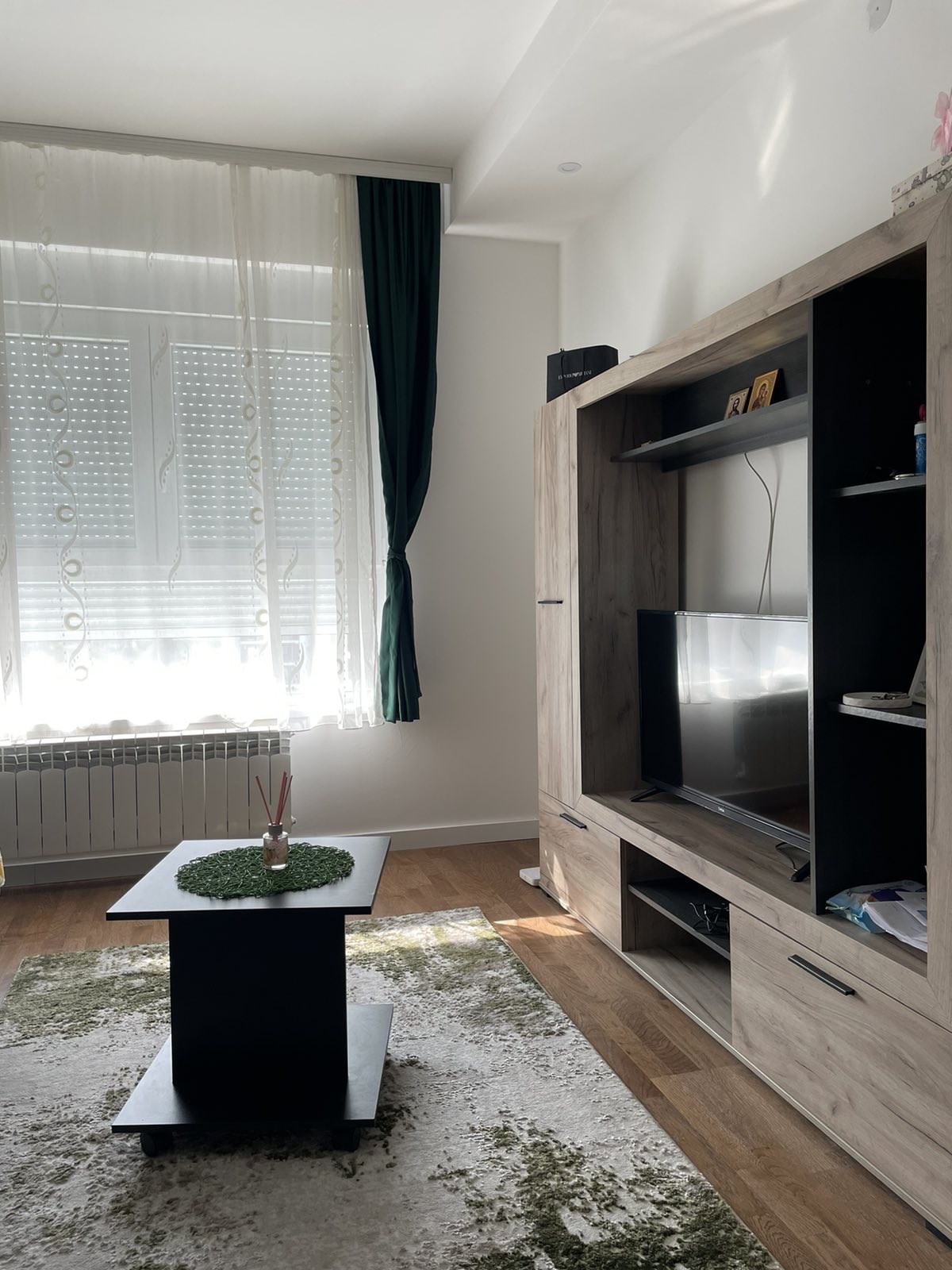 Izdajem garsonjeru, Novi bubanj