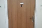 Prodajem polovna ulazna vrata od stana