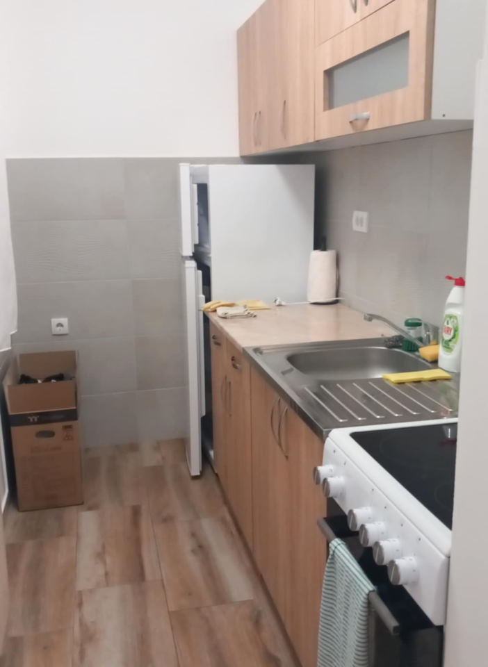 Izdajem jednosoban stan od 40m2 u Bg/Kumodraž,