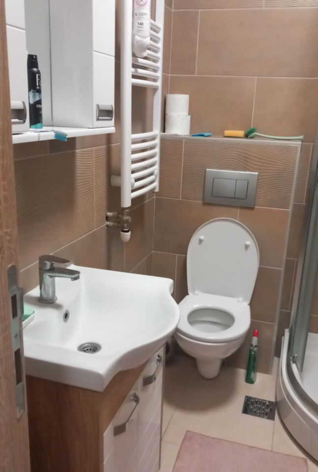 Izdajem jednosoban stan od 40m2 u Bg/Kumodraž,