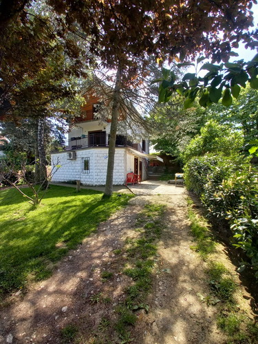 Avala, kragujevacki put. 200 m2, uknjizena 130.000 e