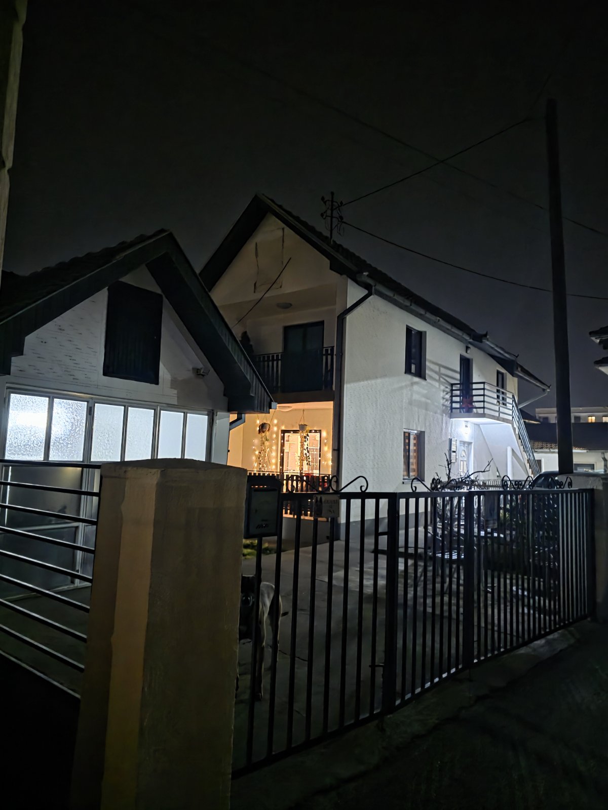 Kuca na prodaju moze i izdavanje-Cacak