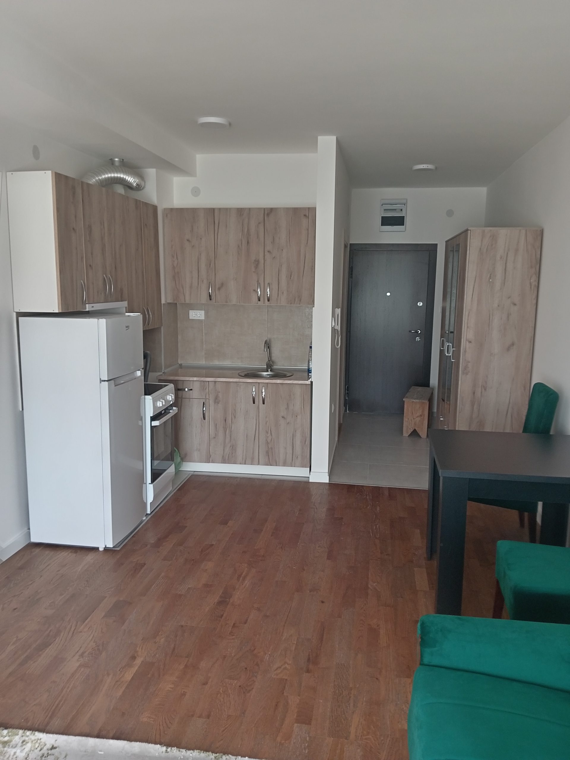 Izdajem garsonjeru 27m2 Novi bubanj