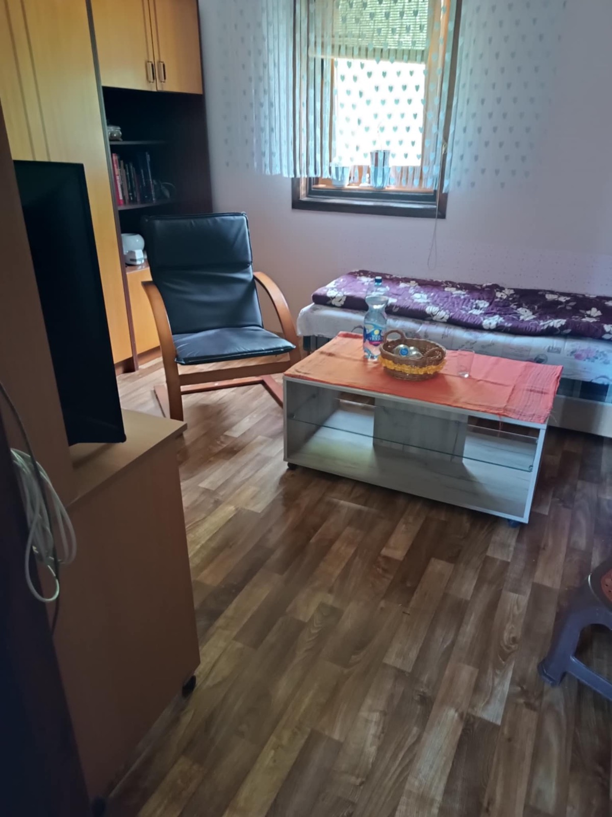 Na prodaju kuća u centru Kusadka