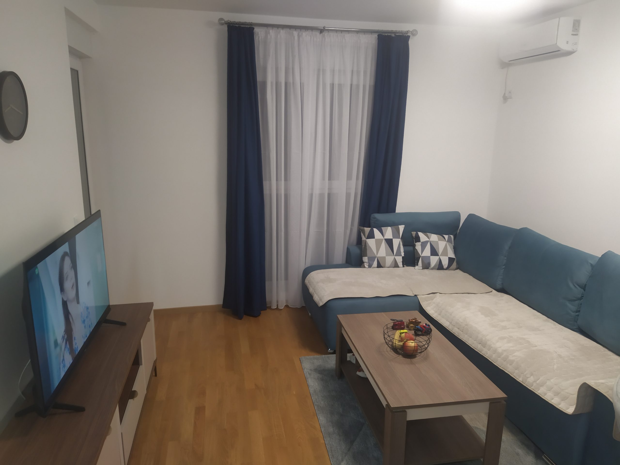 Izdajem Extra opremljen NOV trosoban stan