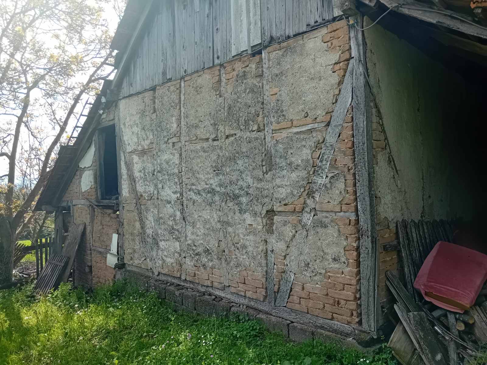 Gradja Starinska Tesana