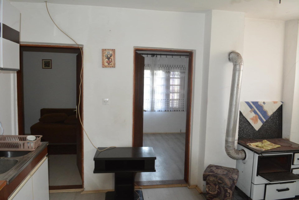 Seoska kuca na 8,6 ari placa na Ubu, Stublenica