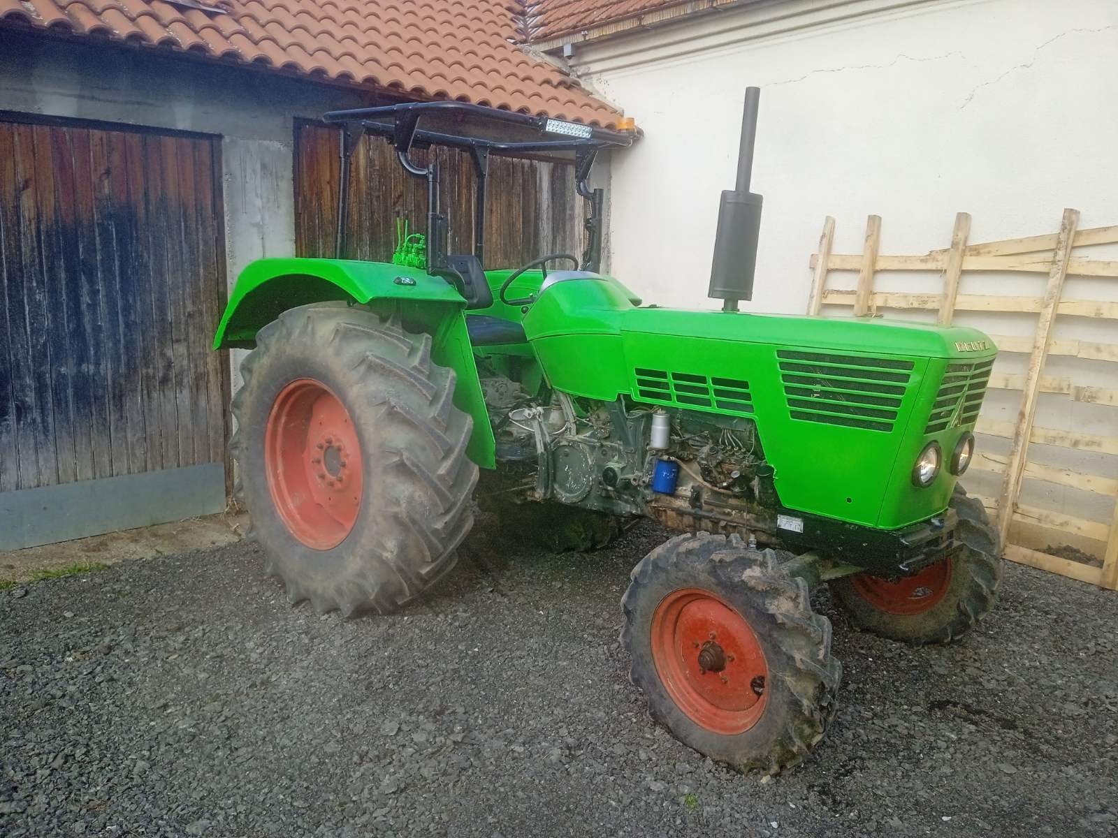 Na prodaju: Deutz Fahr D 6006