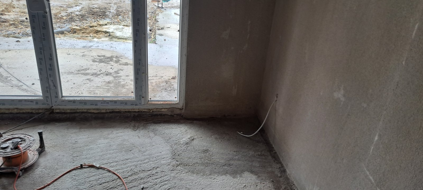 Mašinsko malterisanje–Brzo,kvalitetno i povoljno! | Tectorio