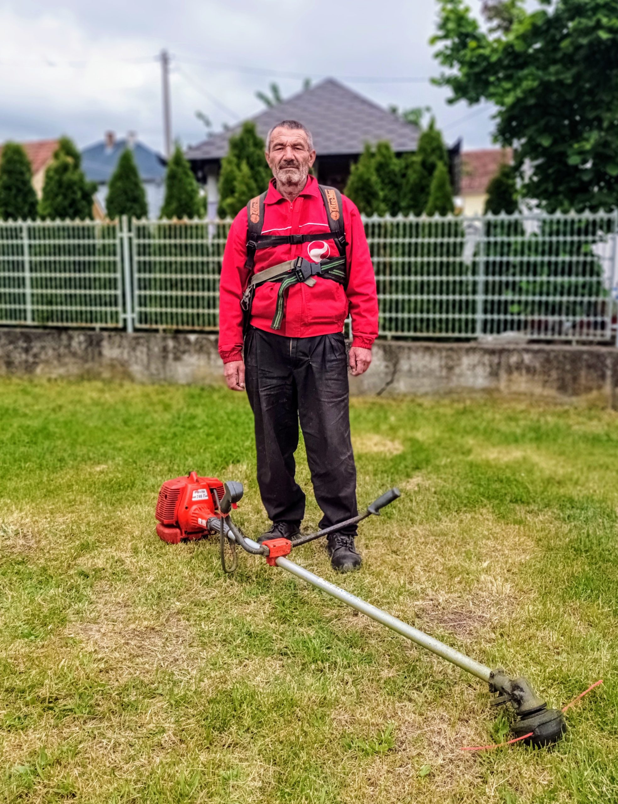 košenje profesionalnim trimerom
