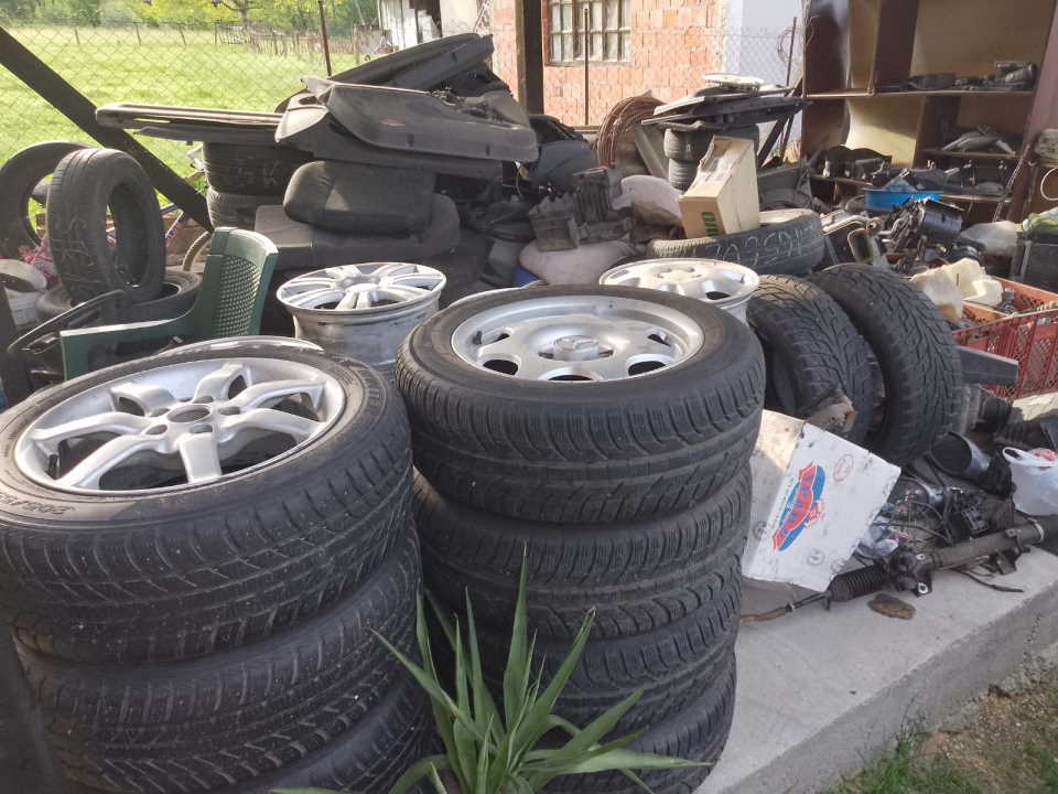 Auto OTPAD – veliki izbor za lagunu i alfu