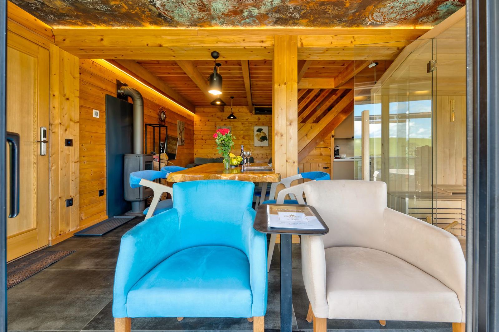 Prodajem kucu/posao na Zlatiboru 3.0 LUX 90m2