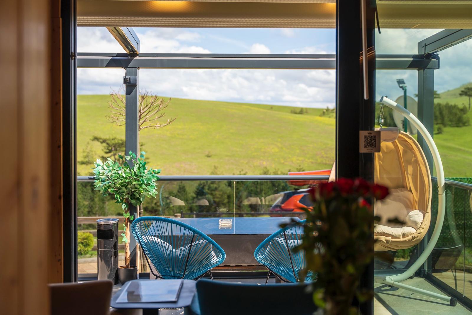 Prodajem kucu/posao na Zlatiboru 3.0 LUX 90m2