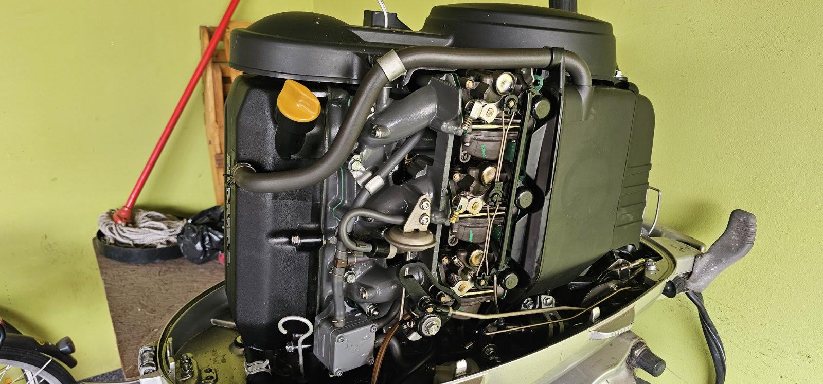 Motor za gliser Honda