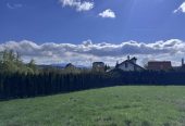 Na prodaju atraktivan plac od 842 m² u naselju Potoci