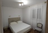 Izdaje se apartman u centru stobreca-hrvatska