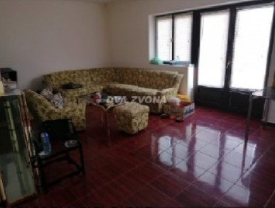 Hitna prodaja!Porodične kuce-kula vojvodina