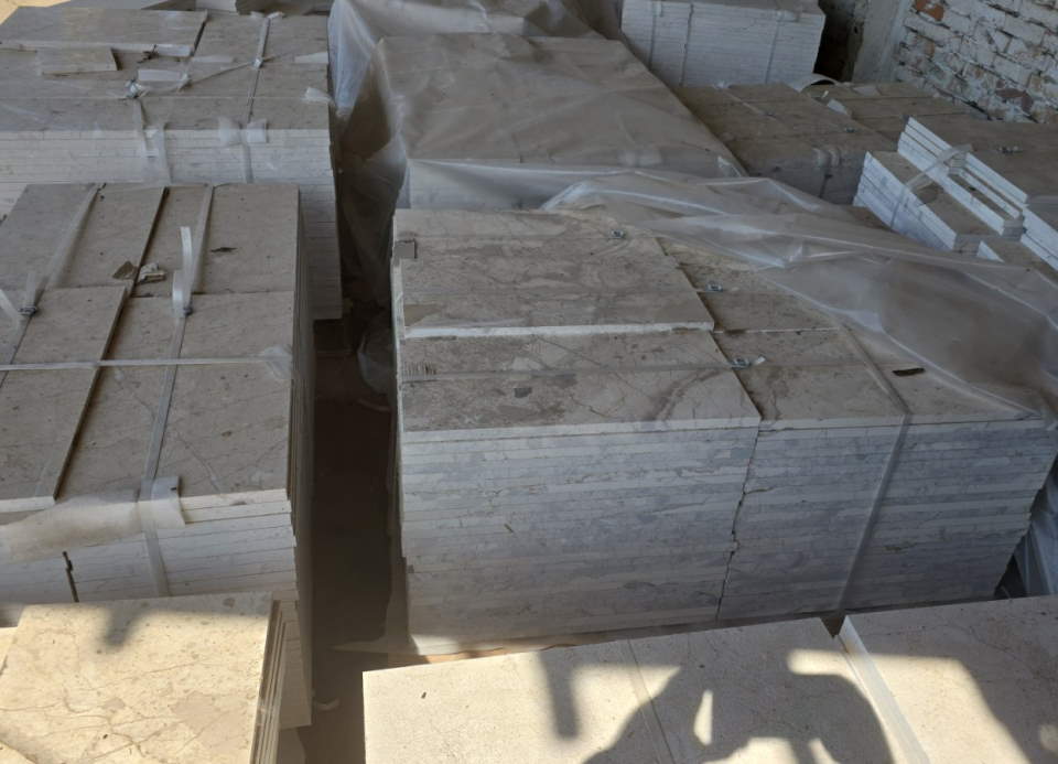 Velika rasprodaja mermernih i granitnih pločica za unutrašnja i spoljna stepeništa, h