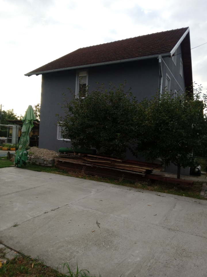 Kuća na prodaju u Novom Sadu, Sajlovo