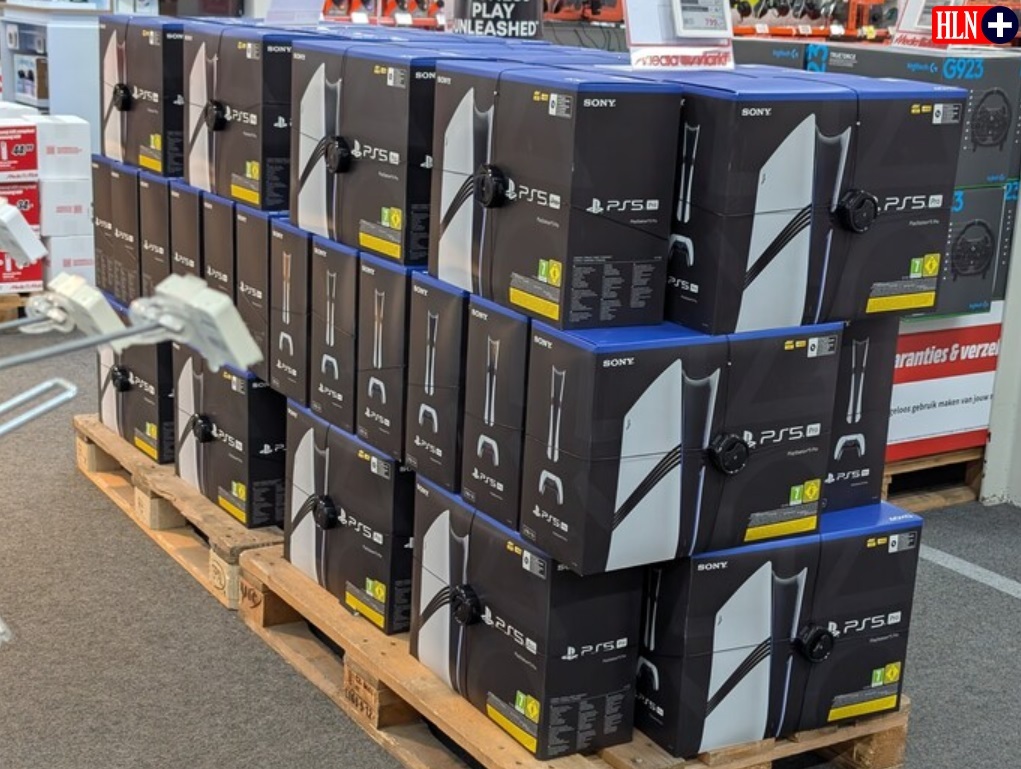 Sony PlayStation PS5 Pro igraća konzola, Sony PlayStation PS5 Slim, Nintendo Switch 2 igraća konzola