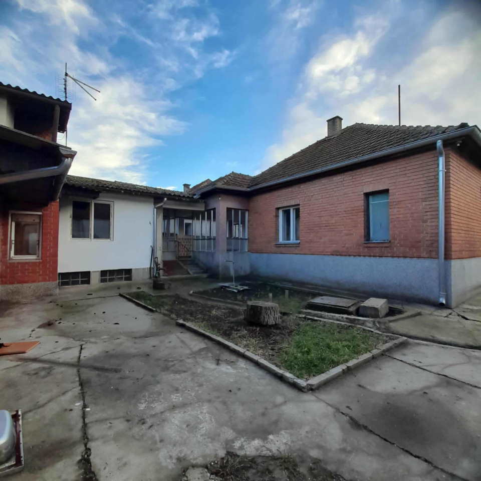 Prodaje se kuća u Subotici – katastarska opština Donji grad