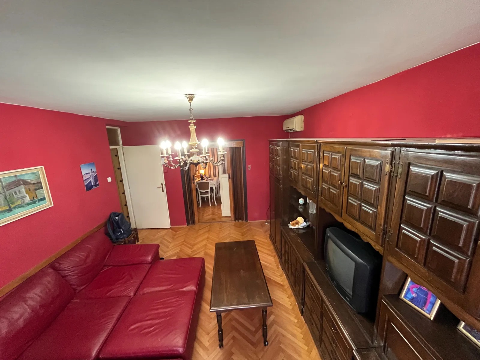 Stan, Grada Sirena, Kragujevac, Centar, 3.0 trosoban, 61 m²