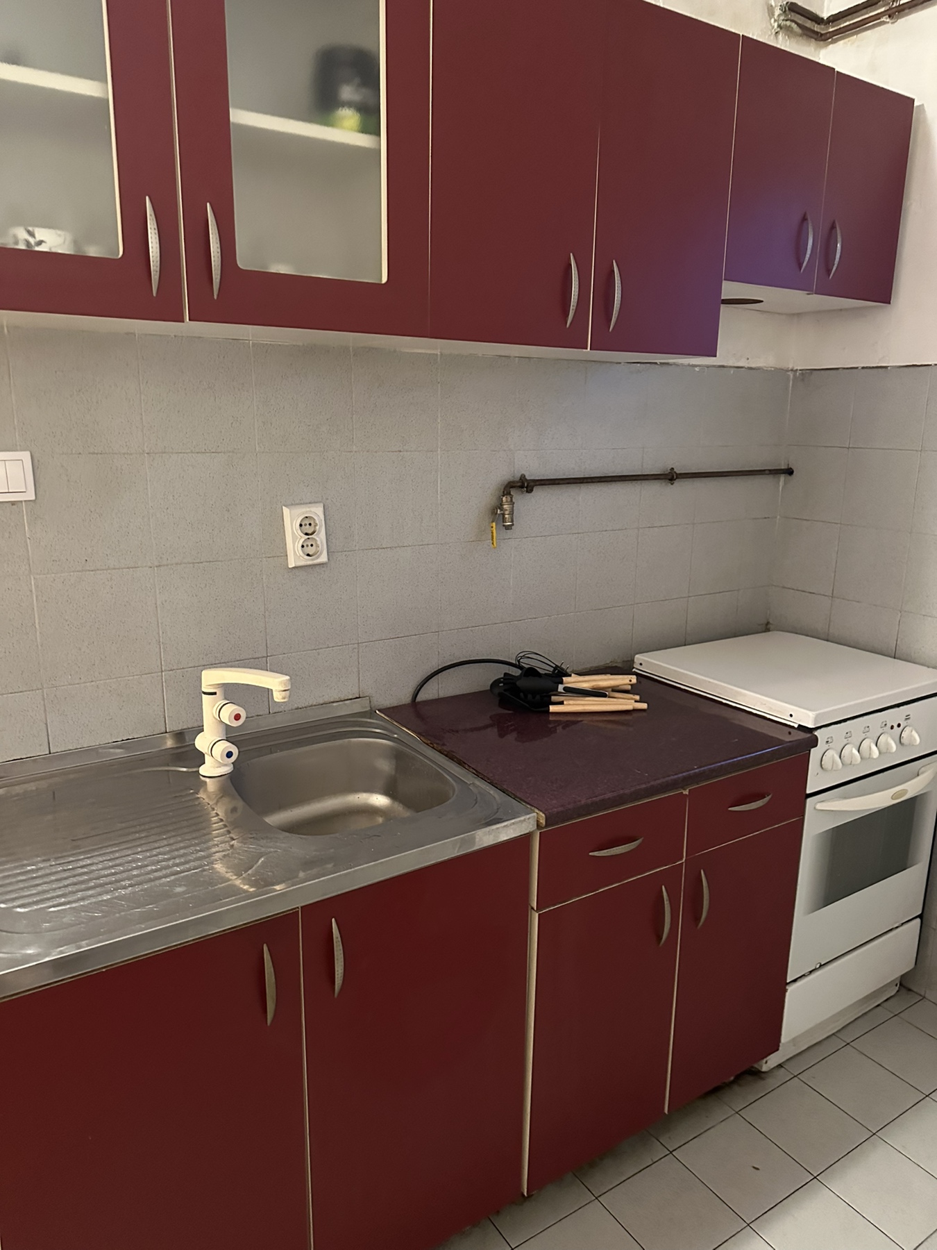 Dvosoban stan na VASARISTU