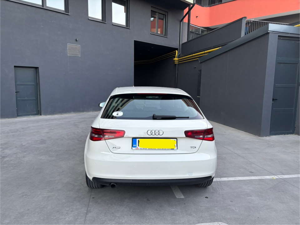 Na prodaju očuvan Audi A3, 1.6 dizel, 2013. god