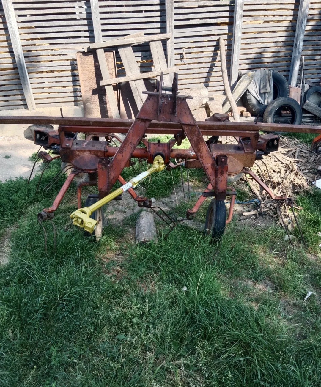 Rasturac Far – priključna masina