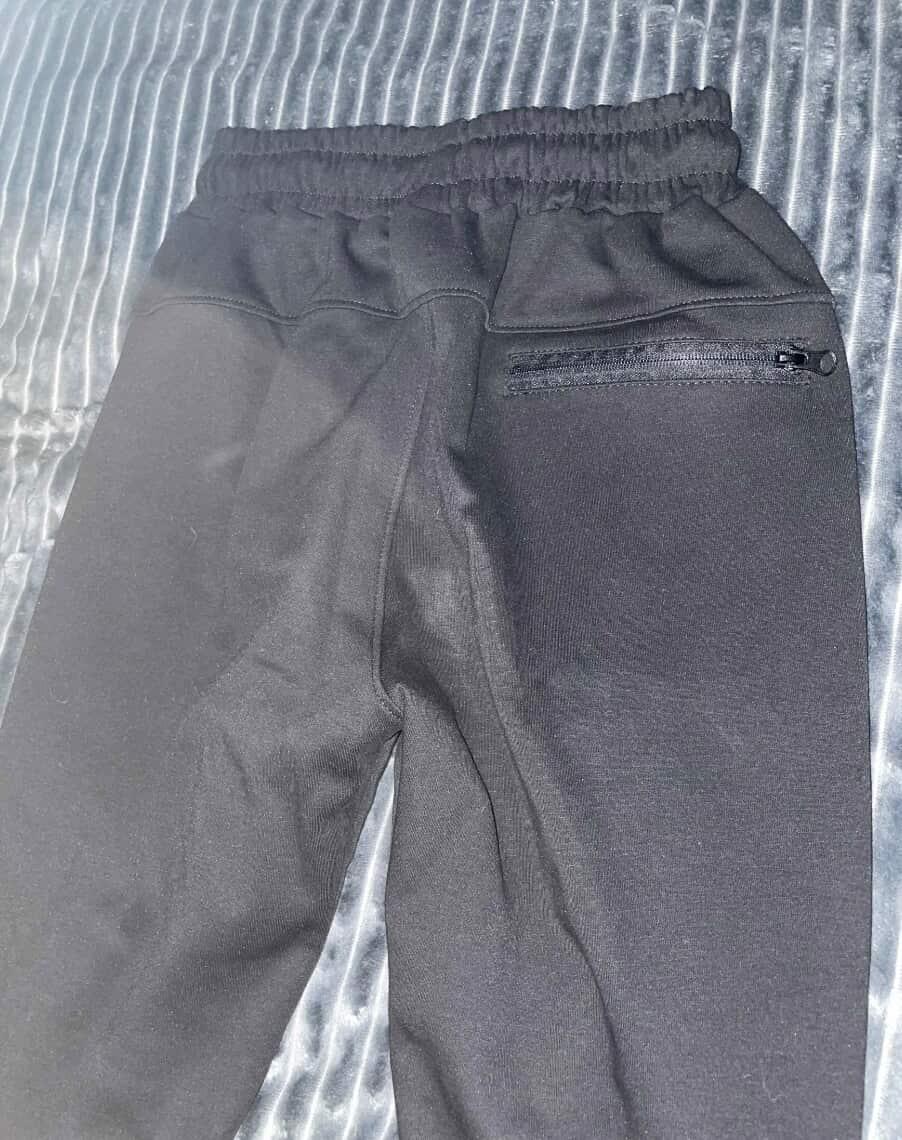 nike crni donji deo trenerke