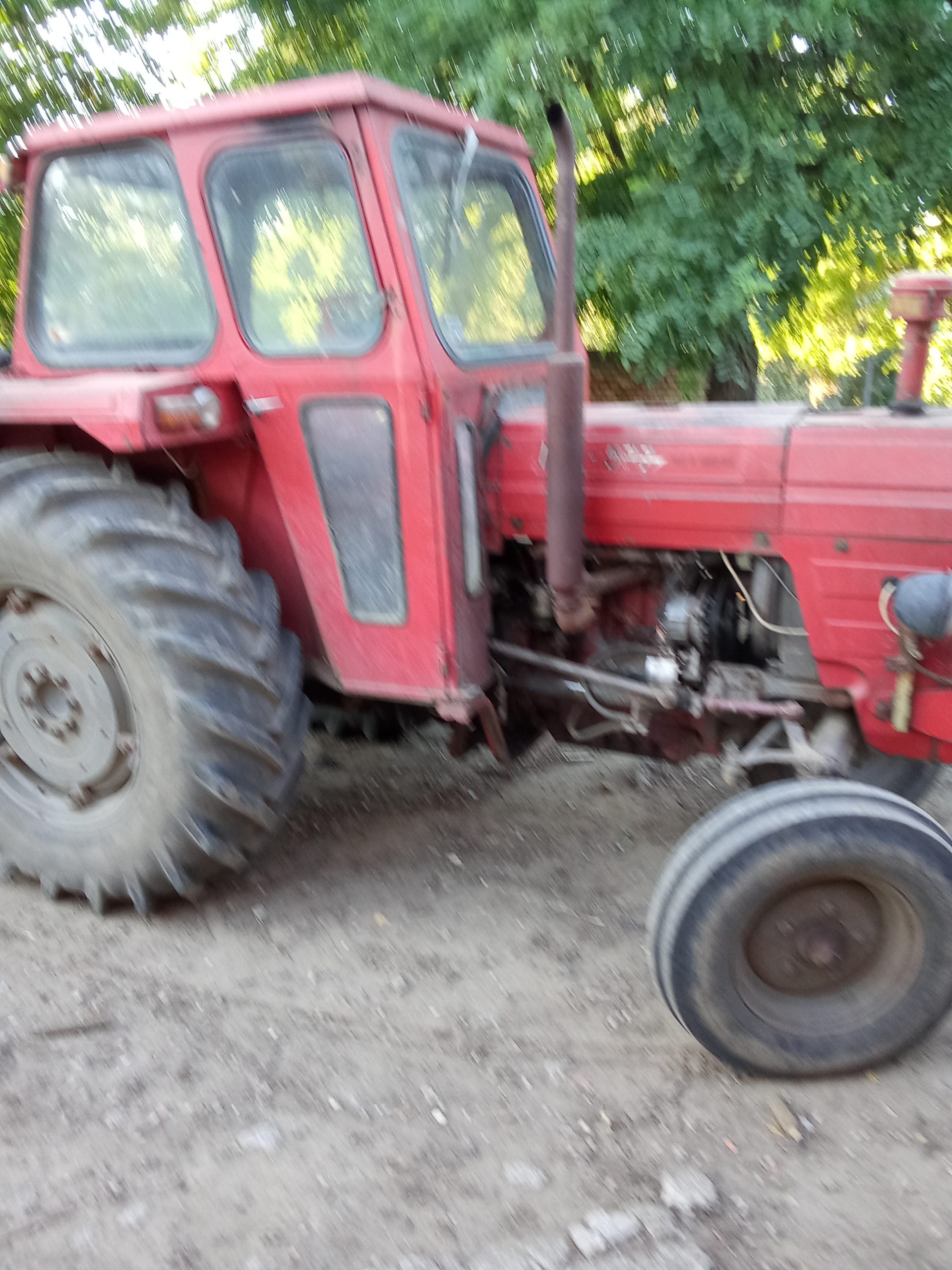 prodajem polj.mašine