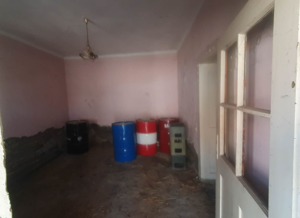 Stara kuca u Kucuri na prodaju