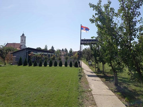 Kuća u Deču, opština Pećinci