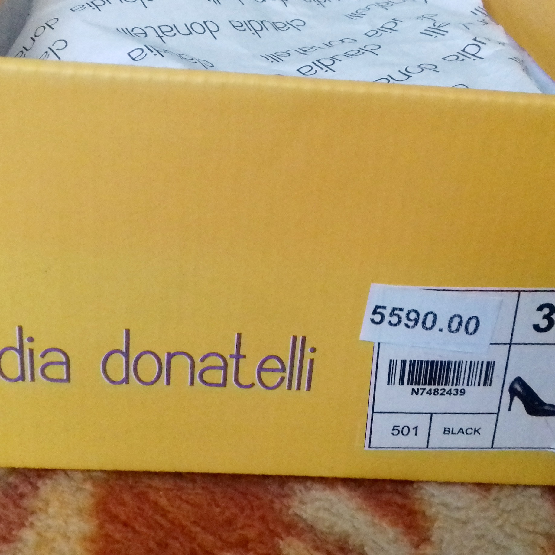 Zenske kozne salonke