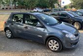 Renaulr Clio 1.6 benzinac panorama krov tempomat