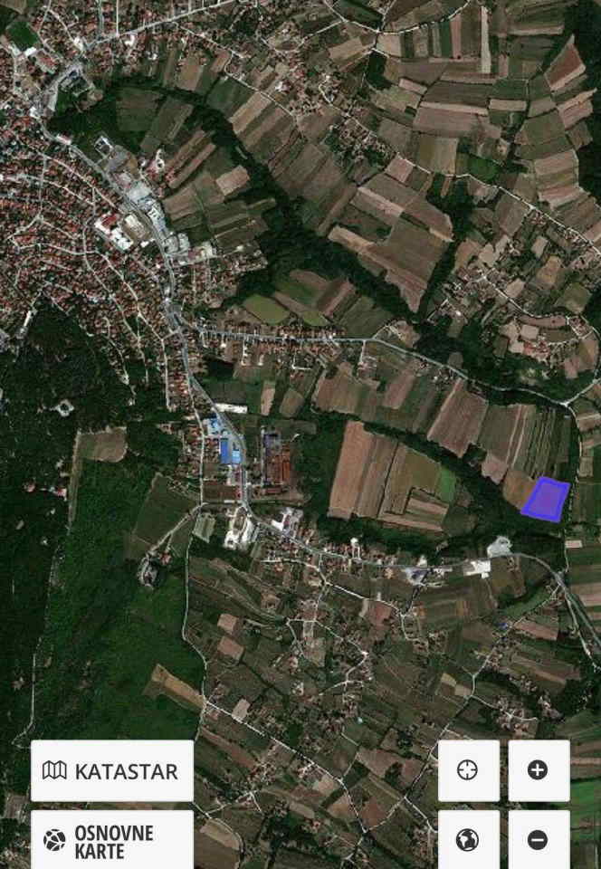 Na prodaju njiva u Topoli/Oplenac 1,5h i šuma u sklopu nji