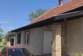 Na prodaju kuća u Bačkom Gračacu