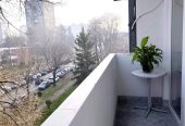Izdajem dvosoban stan, Novi Beograd, Otona Župančića 50 m2