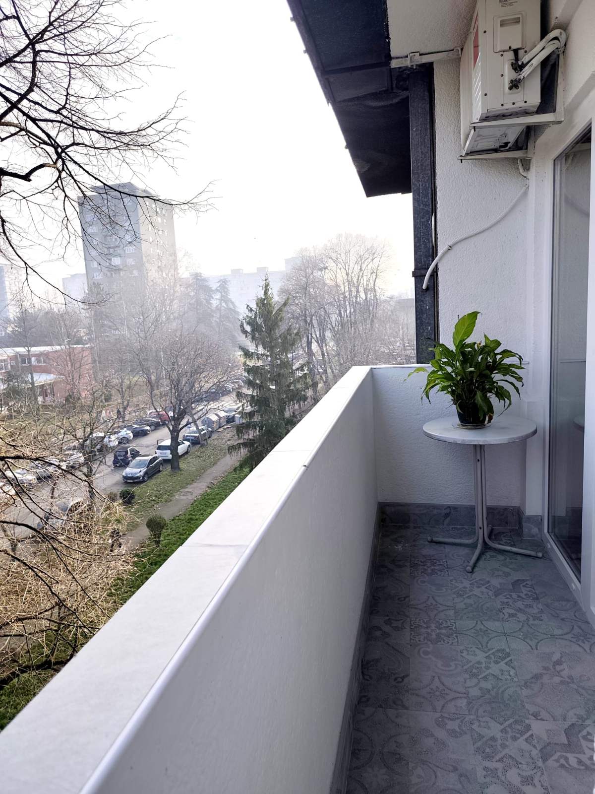 Izdajem dvosoban stan, Novi Beograd, Otona Župančića 50 m2