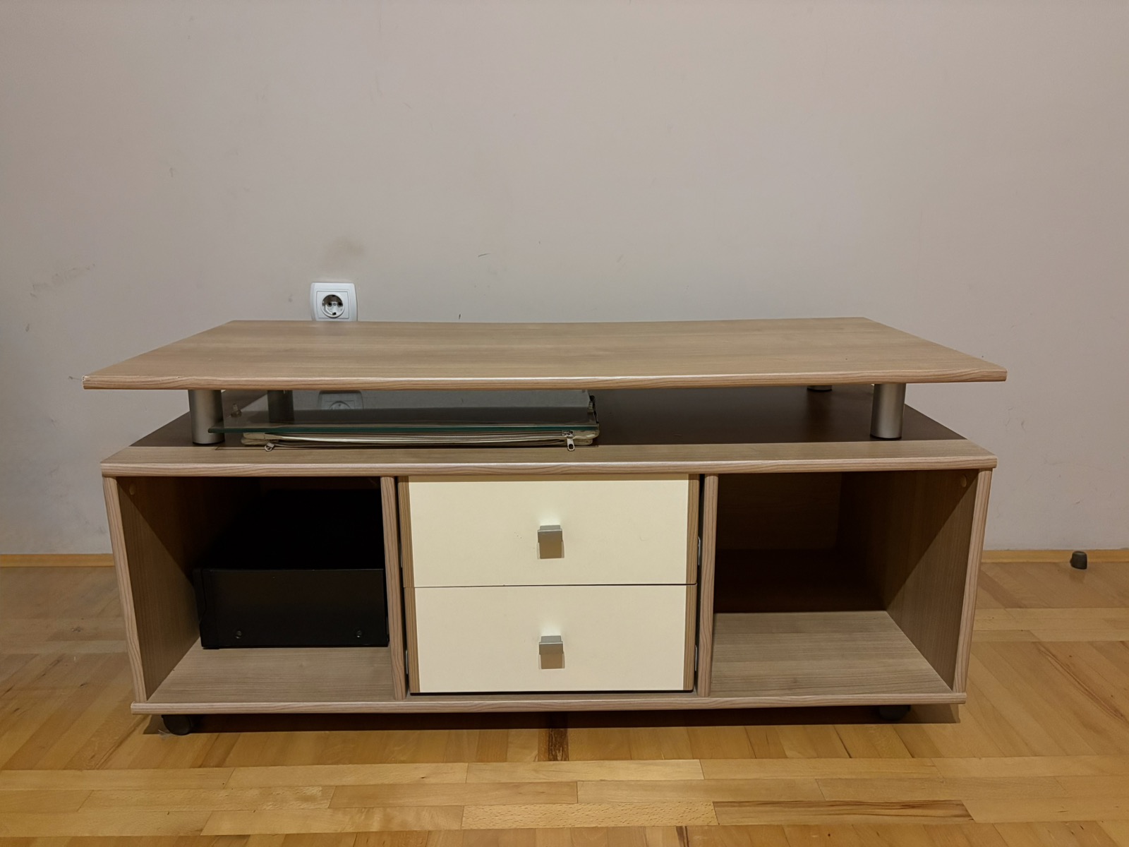 Tv komoda