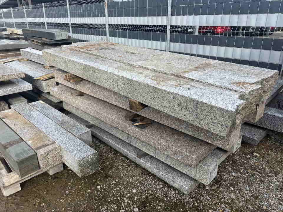 Prodajem granitne i mermerne ploce 50 m3