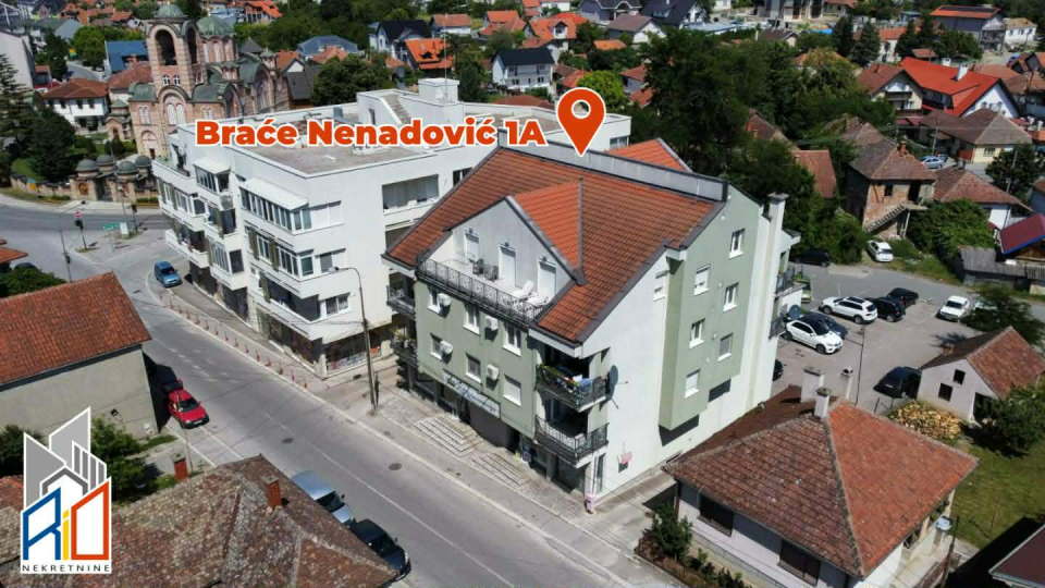 Na prodaju četvorosoban stan kod crkve na Ubu