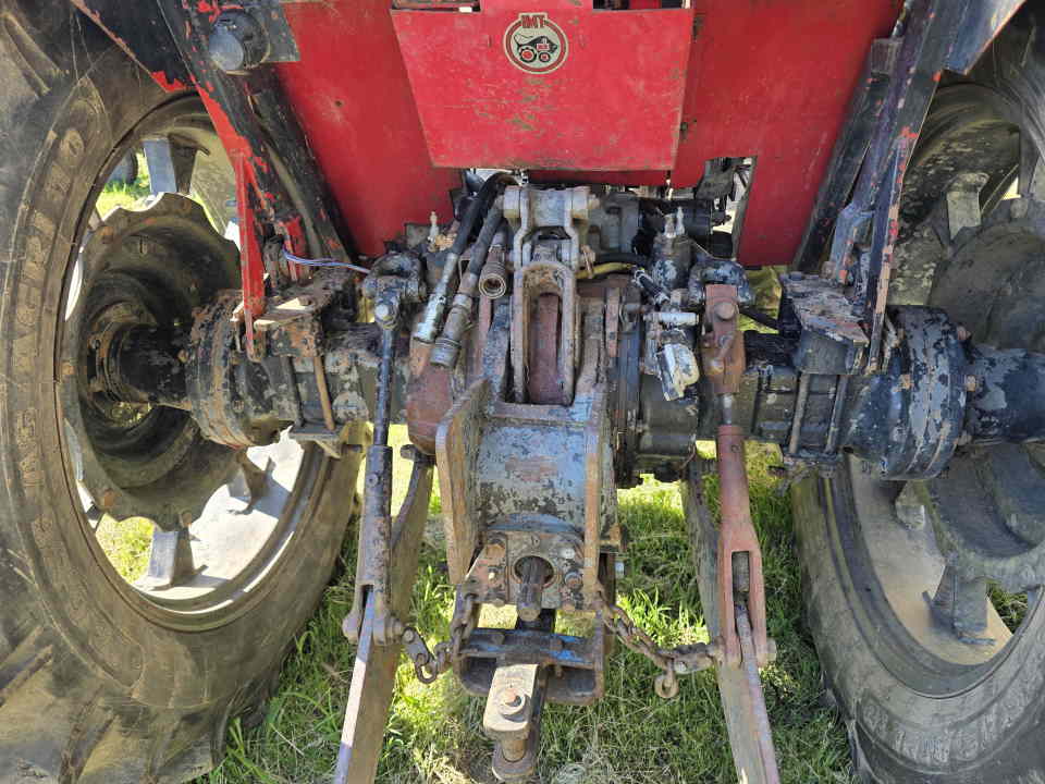 Traktor marke IMT  tip: 577 Dv God. 1995