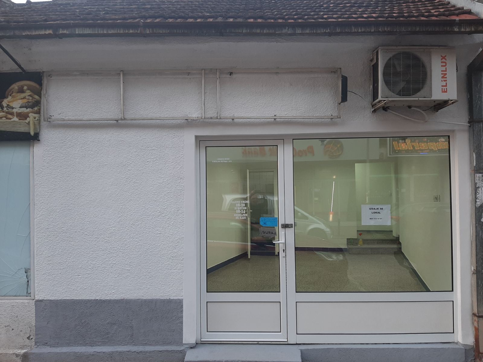 Izdajem lokal od 28 m2 u centru grada
