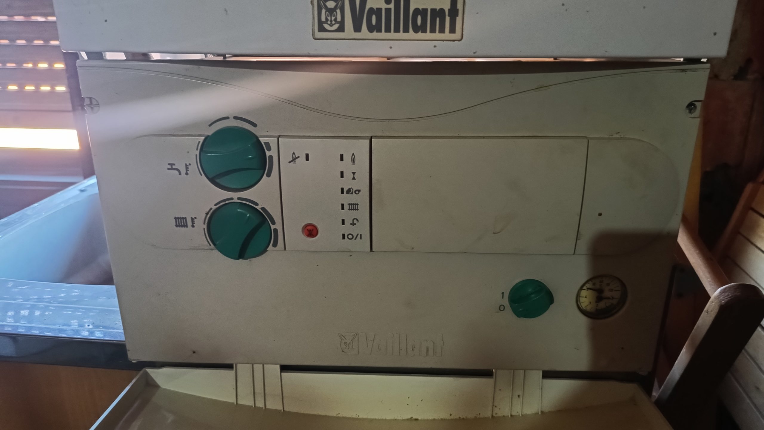 Prodajem gasni kombi bojler Vaillant