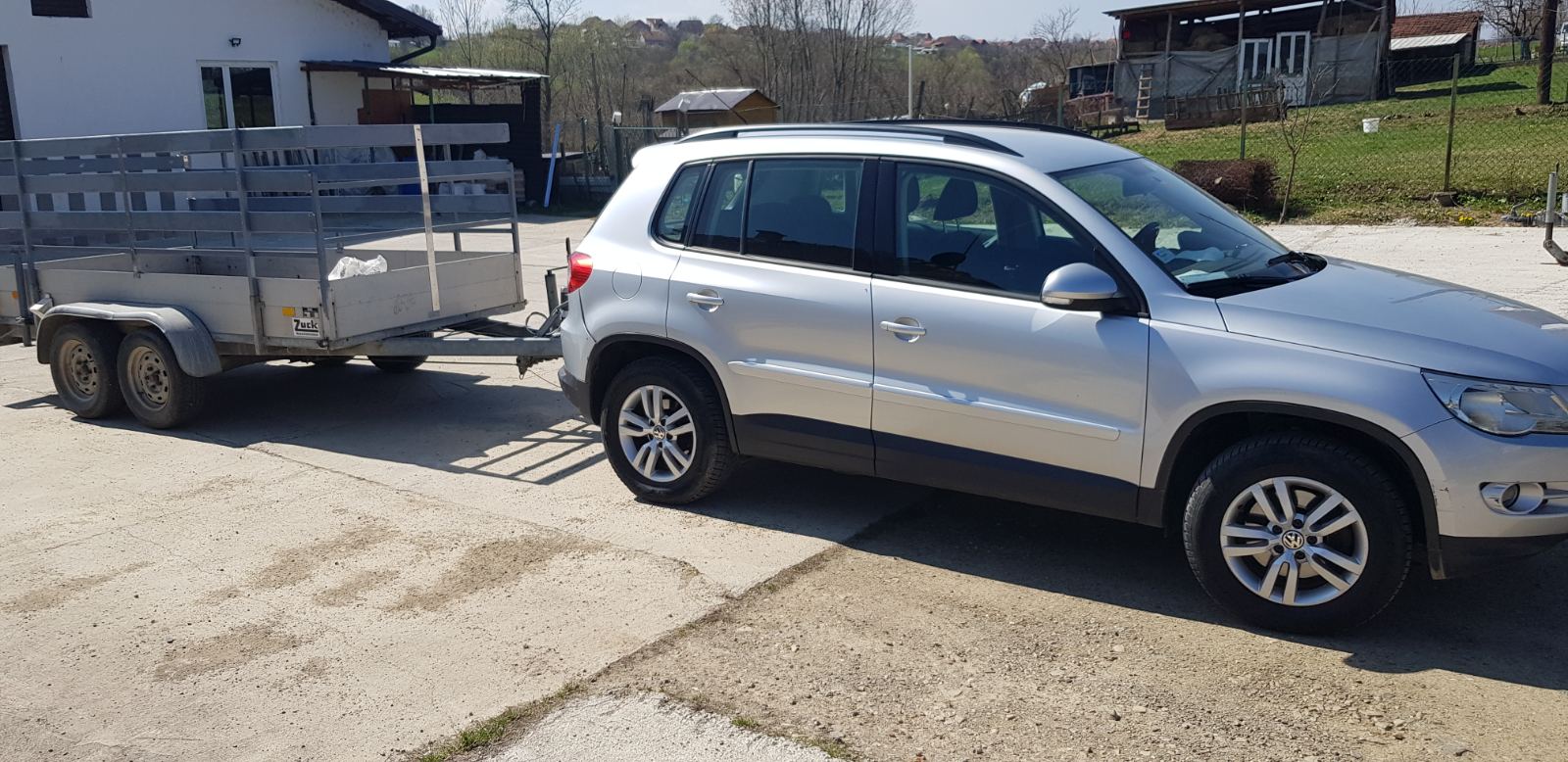 Auto prikolica iznajmljivanje
