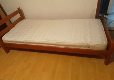 1000021912