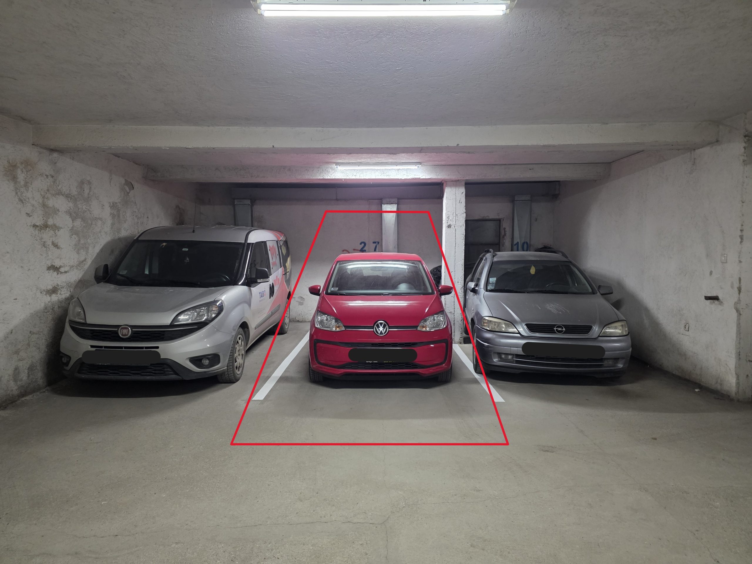 Izdajem parking mesto u podzemnoj garaži – Glavna ulica (Centar)
