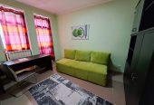 Povoljno izdajem nove komforne jednokrevetne sobe u sklopu stana – Centar – Kragujevac ul. Karadjordjeva